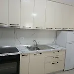 Amar
